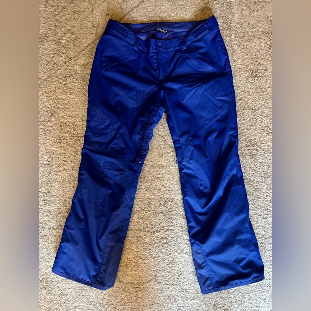 EUC Women’s The North Face Ski/Snow pants XL